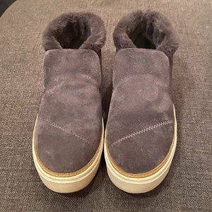 TOMS Paxton Slip On 7.5 Forged Iron Grey Worn 2x